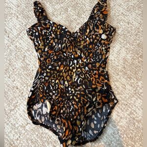 Miracle suit size 8